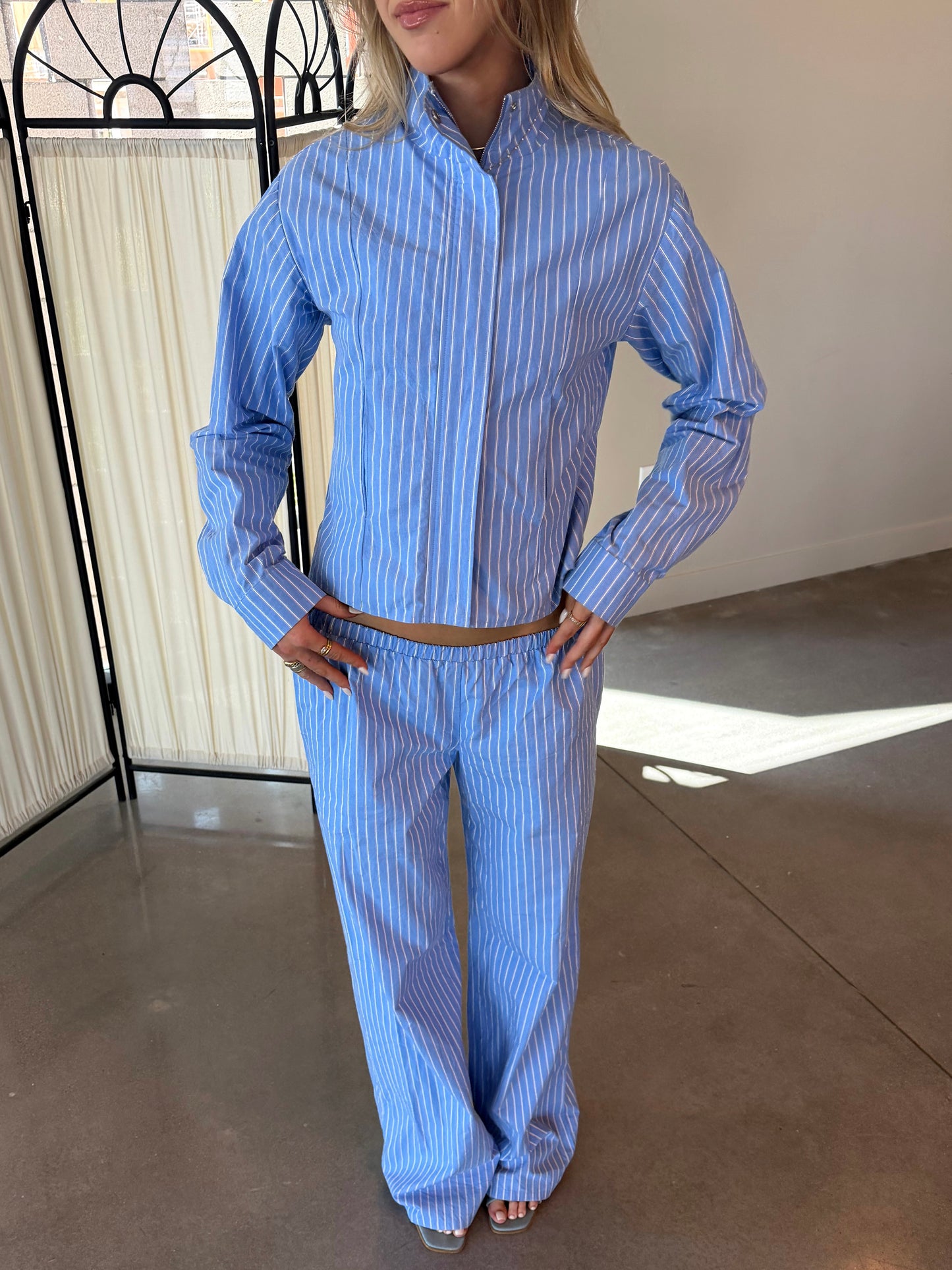 BLUE STRIPE PANT