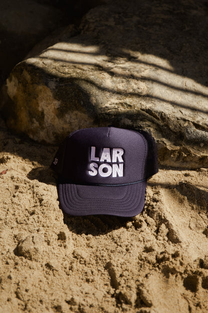 LARSON STACKED TRUCKER HAT IN NAVY