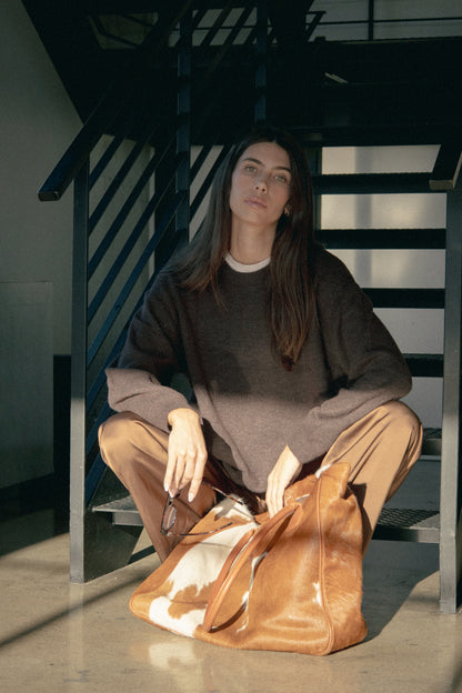 THE SATIN STRAIGHT LEG PANT IN MOCHA